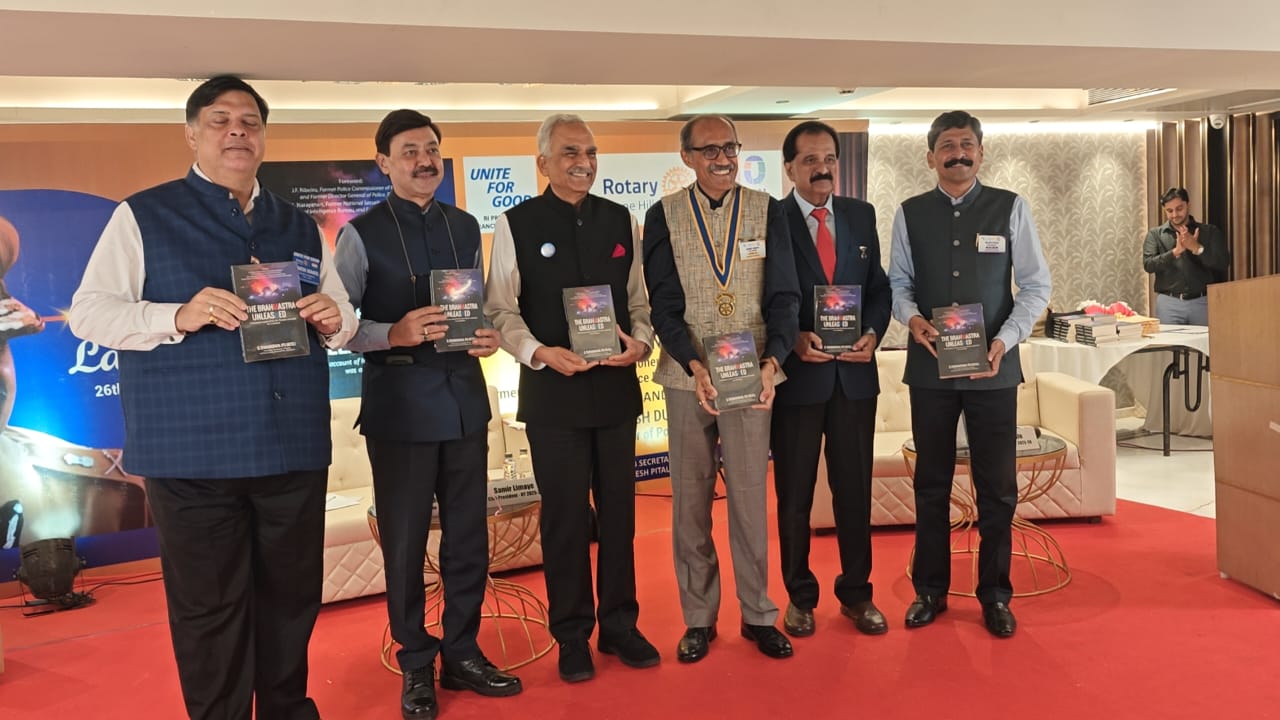 हस्तक्षेप नसल्यामुळेच मुंबईचे अंडरवर्ल्ड झाले उद्ध्वस्त-शिवानंदन