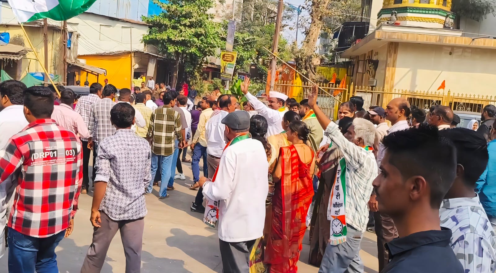 जागावाटव ताणल्याने शेवटच्या दिवशी उमेदवारांची धावपळ
