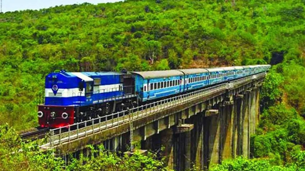 कोकणातील या रेल्वेगाड्याच्या कालावधीत वाढ