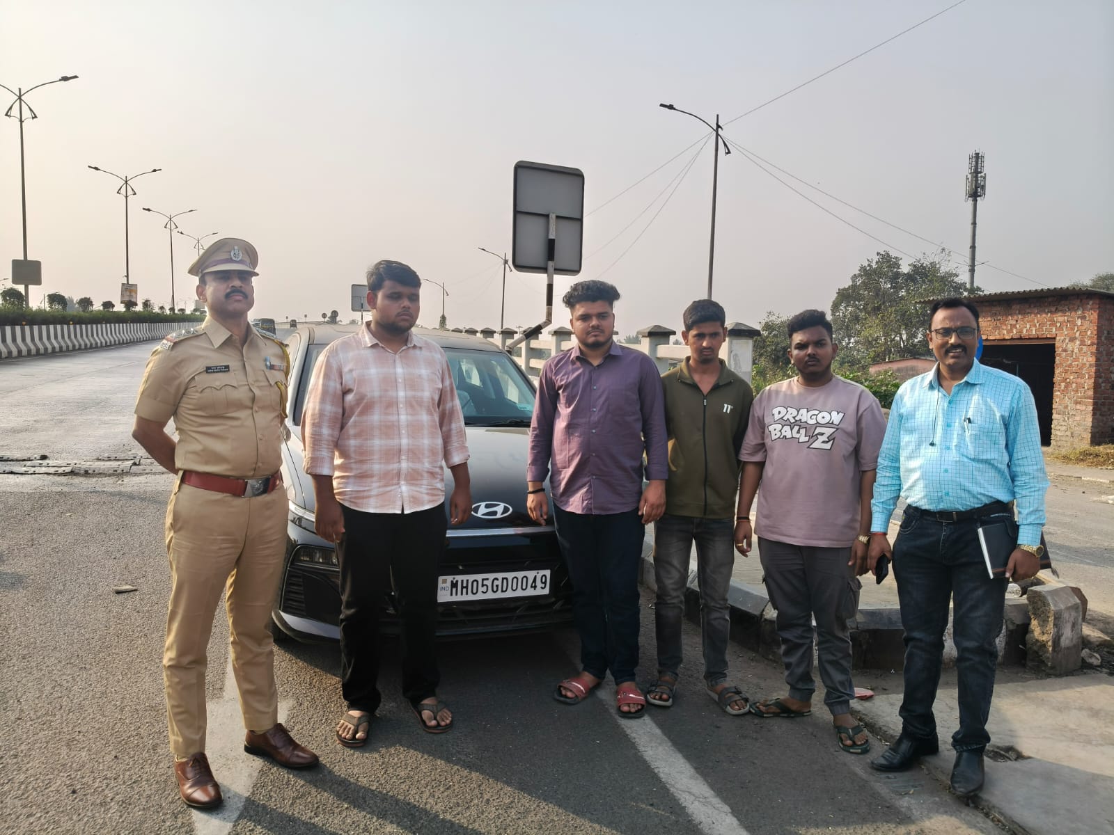 मोठागांव ते माणकोली उड्डाण पुलावर स्टंटबाजी