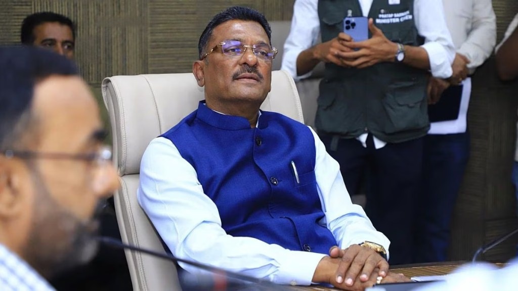 ‘एसटी’त होणार मेगा भरती