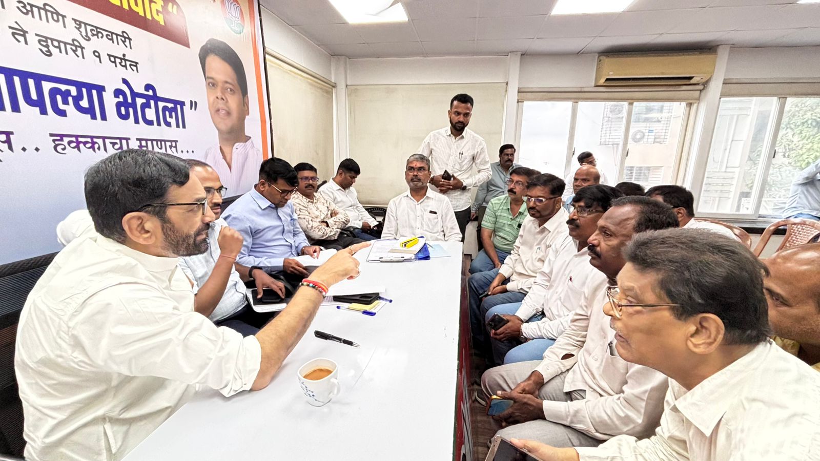 स्थानिक गुंडगिरीने व्यापारी धास्तावले..