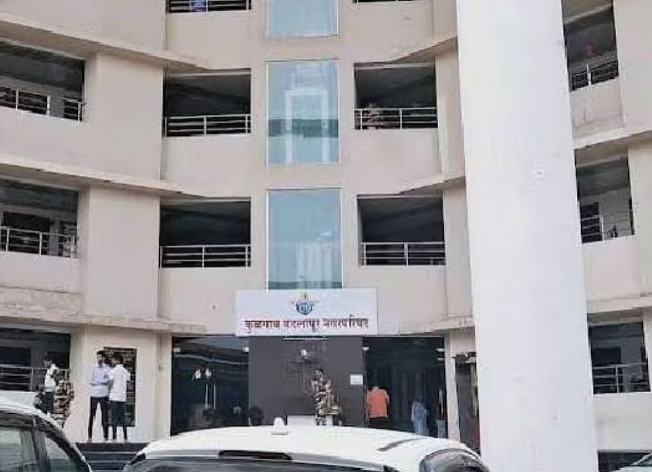बदलापूर नगरपालिकेत सेना-राष्ट्रवादीत हमरी-तुमरी