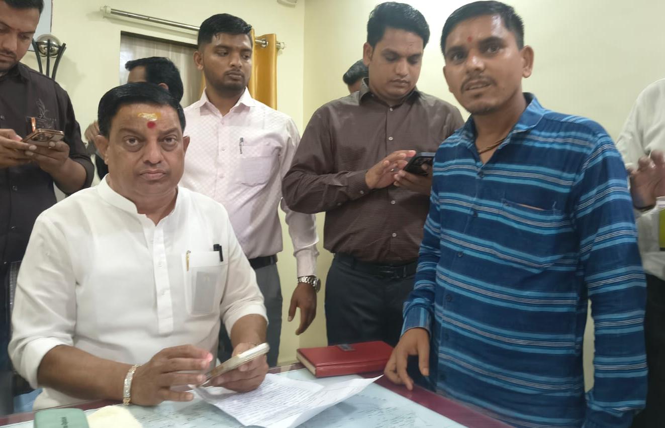शहापूर आगाराला नवीन एस. टी. गाड्यांची कमतरता