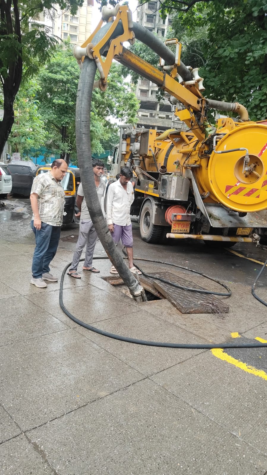 मुंबई अपघातांची ठाण्याला भीती; १३५१ मॅनहोलची केली दुरुस्ती