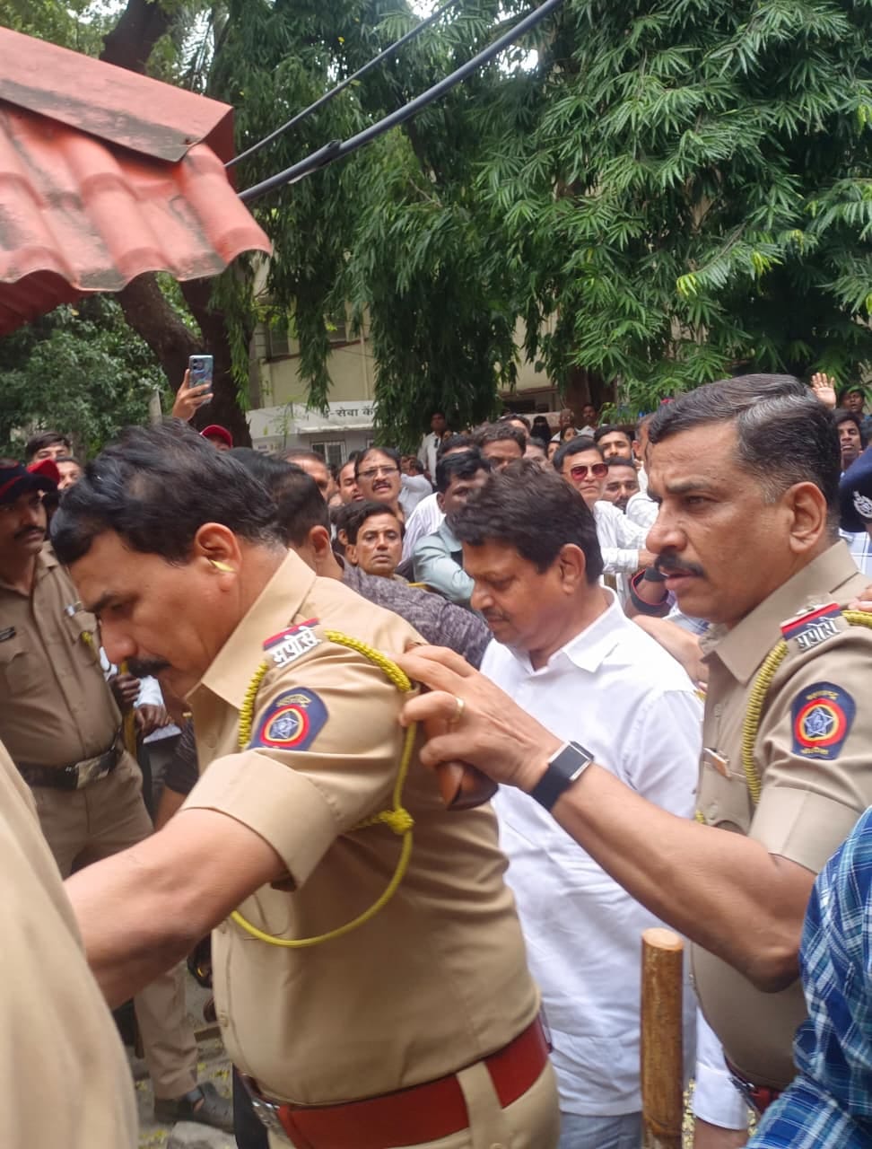 नगरसेवक रमेश म्हात्रे यांना सोमवारपर्यंत पोलीस कोठडी