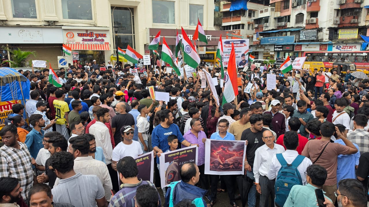 दिल्लीतील आंदोलनाला ठाकरे गटाचा पाठिंबा