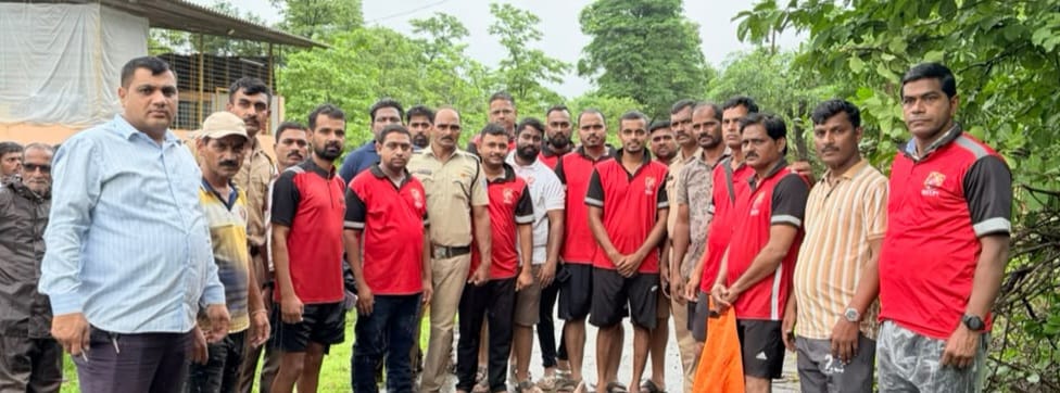 मदतीला गेलेल्या पोलिसावर जीवघेणा हल्ला