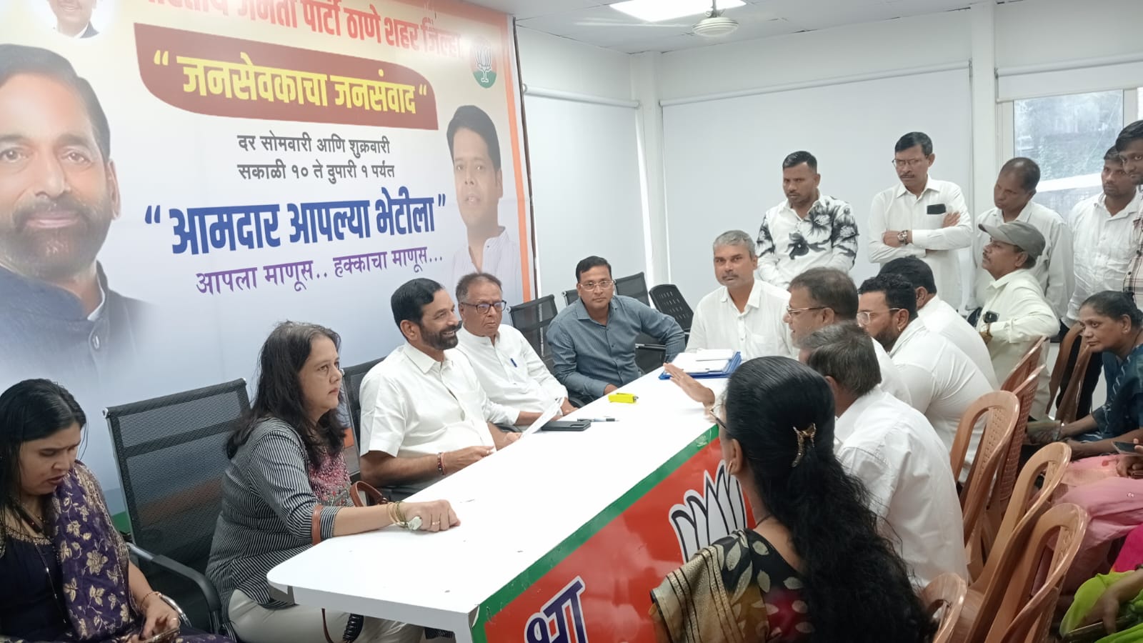 १९ वर्षांत एसआरएची एक वीटही रचली नाही