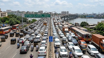 ठाणे-बेलापूर मार्गावर अवजड वाहनांना नो एन्ट्री