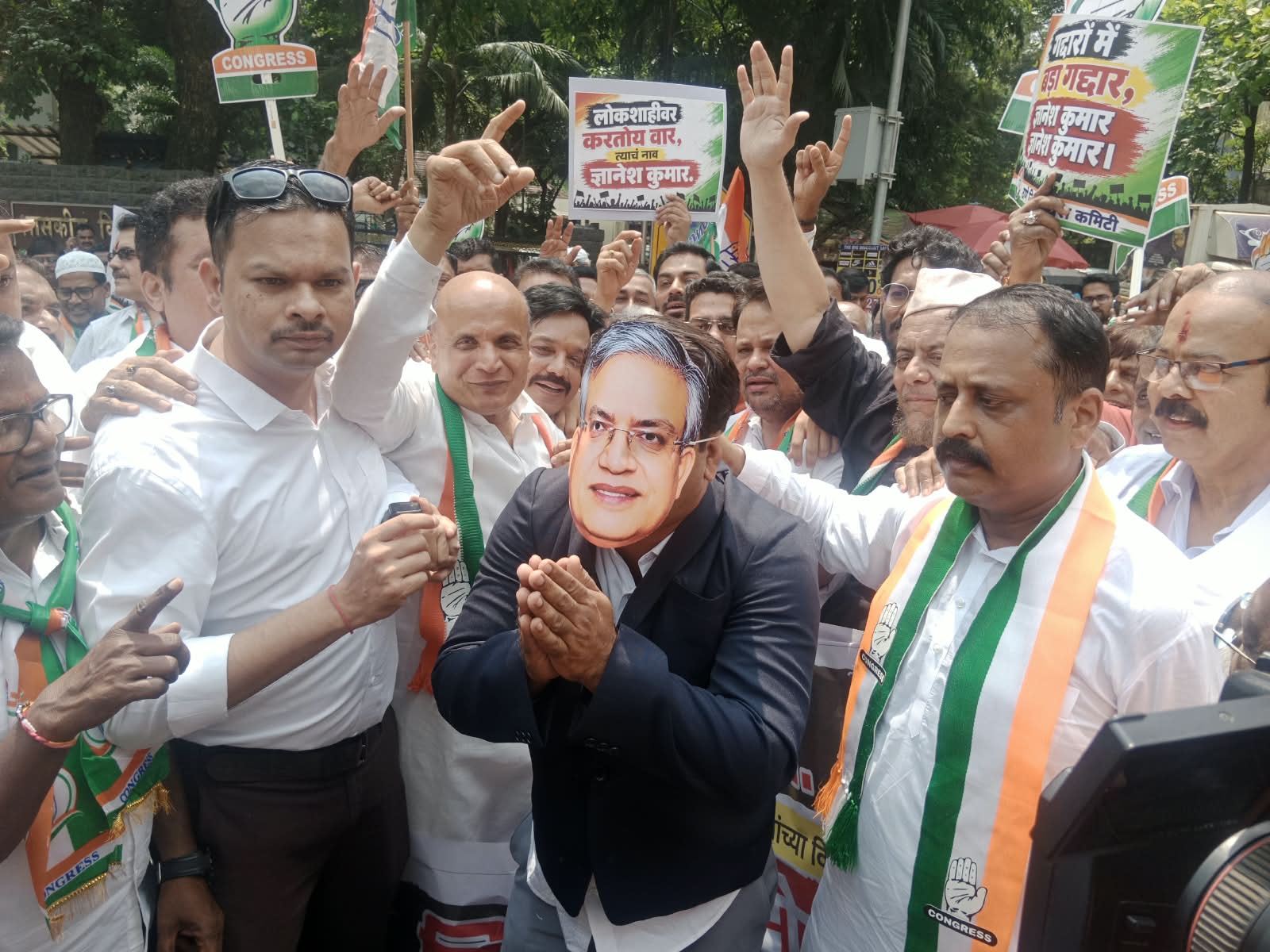 मुख्य निवडणूक आयुक्तांविरुद्ध ठाण्यात काँग्रेसचे आंदोलन