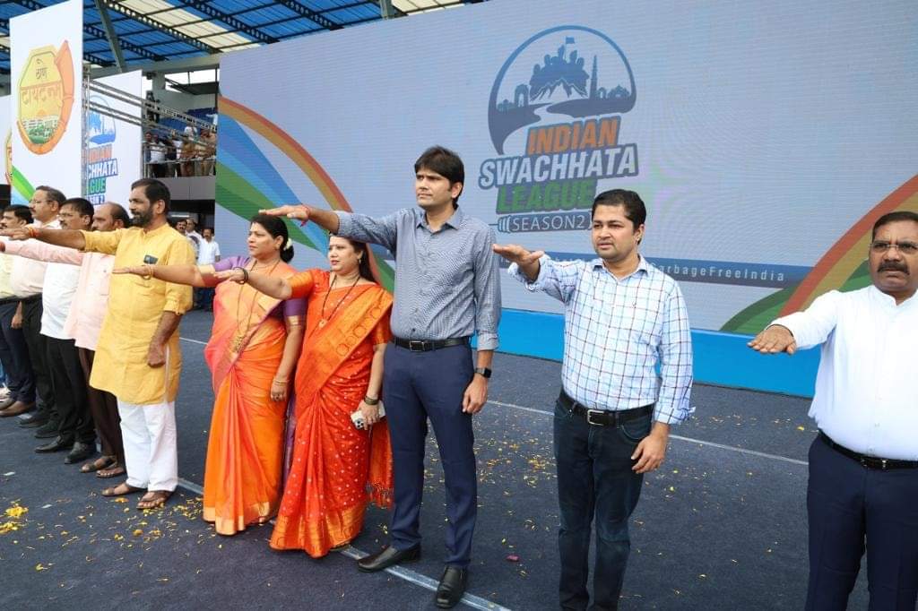 One Minute For Thane initiative